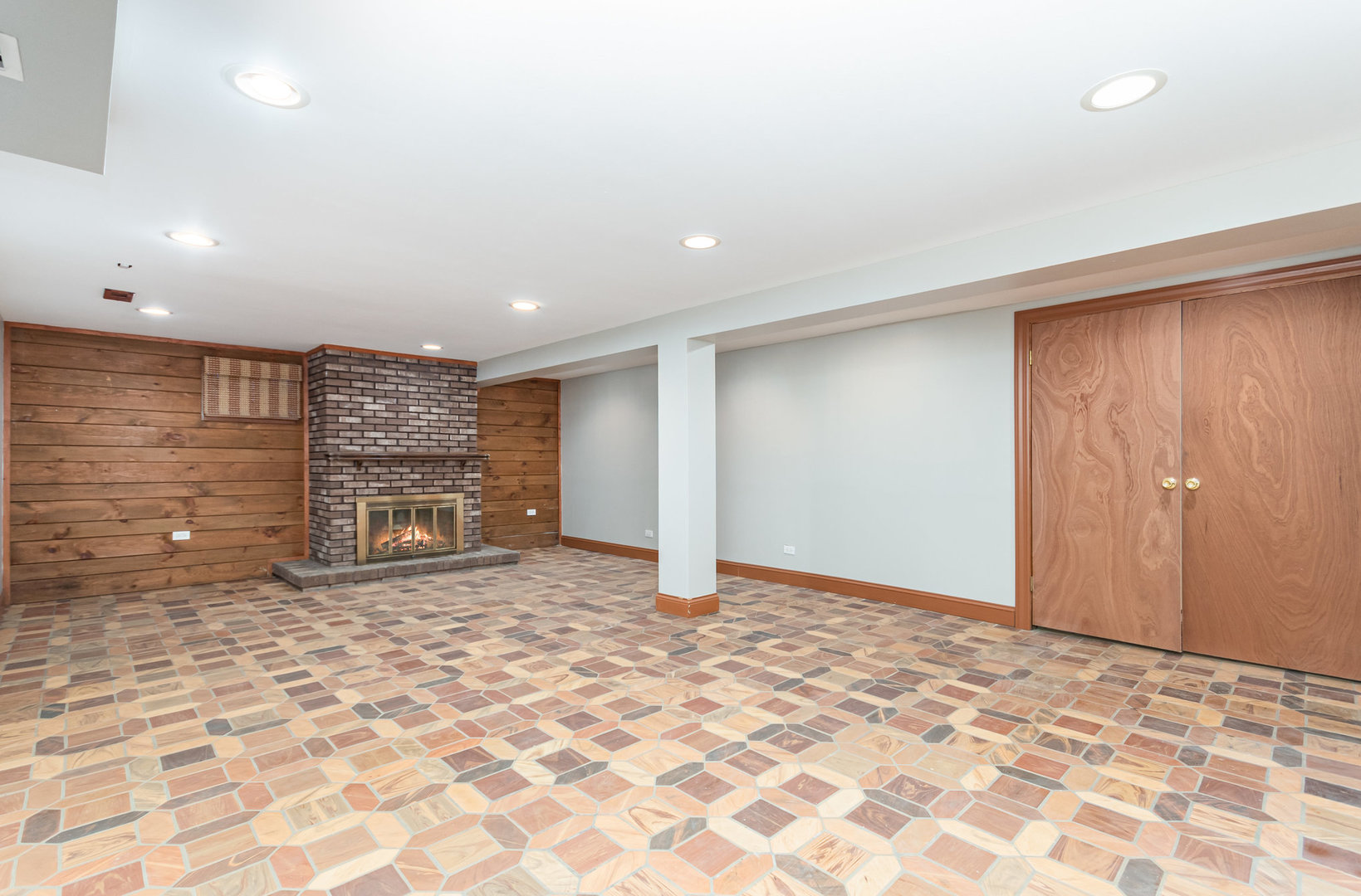 6N325 Linden Avenue, Medinah, IL 60157