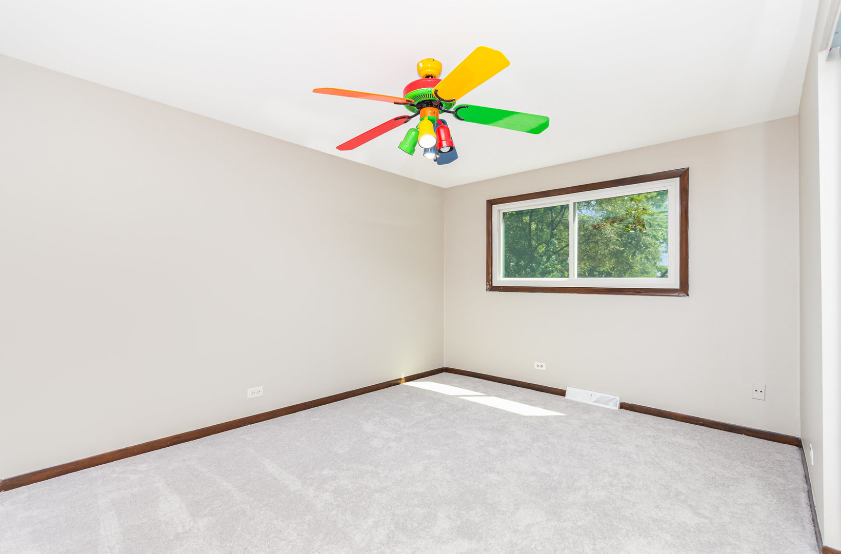 6N325 Linden Avenue, Medinah, IL 60157