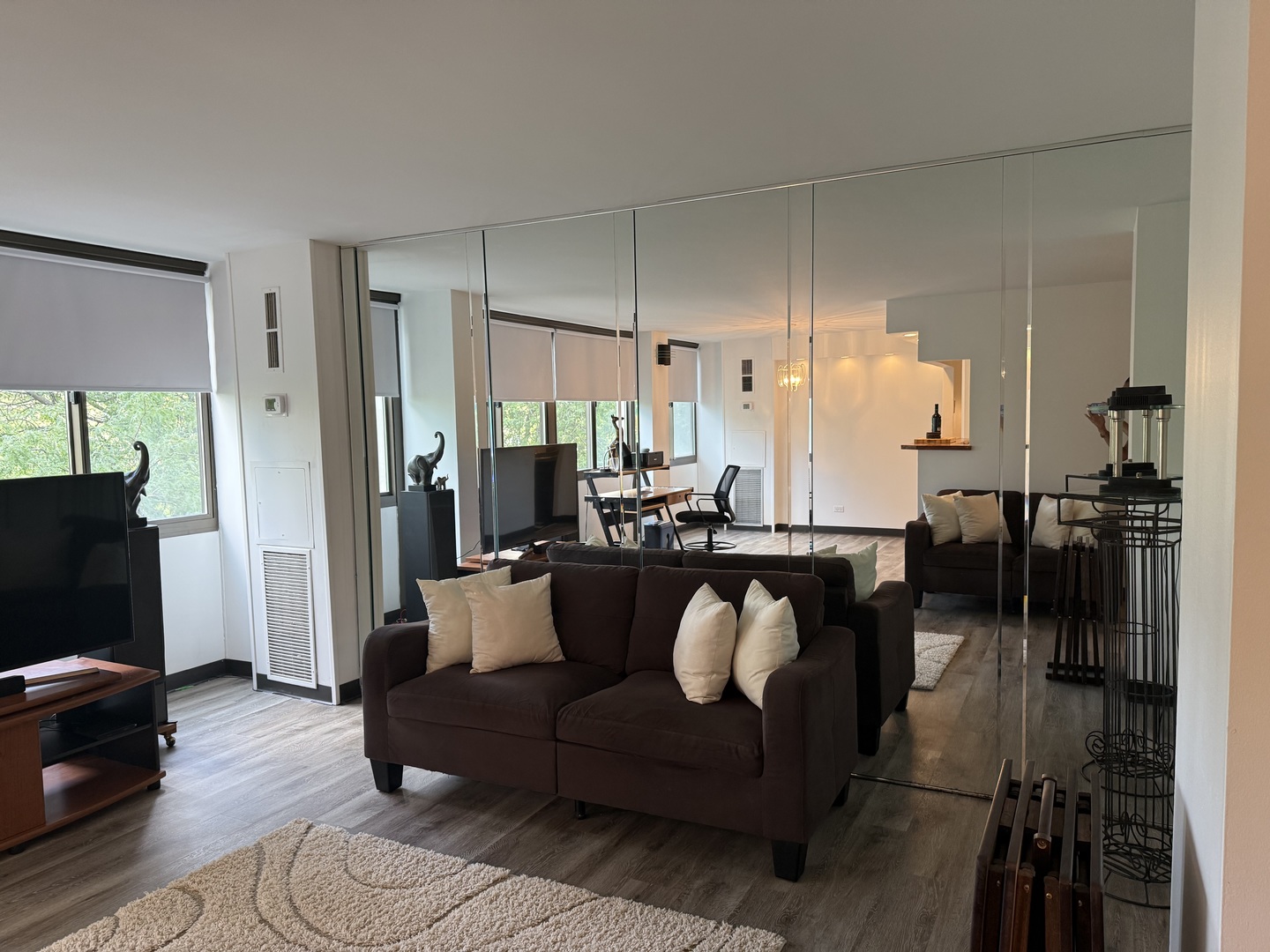 4850 S Lake Park Avenue #412, Chicago, IL 60615