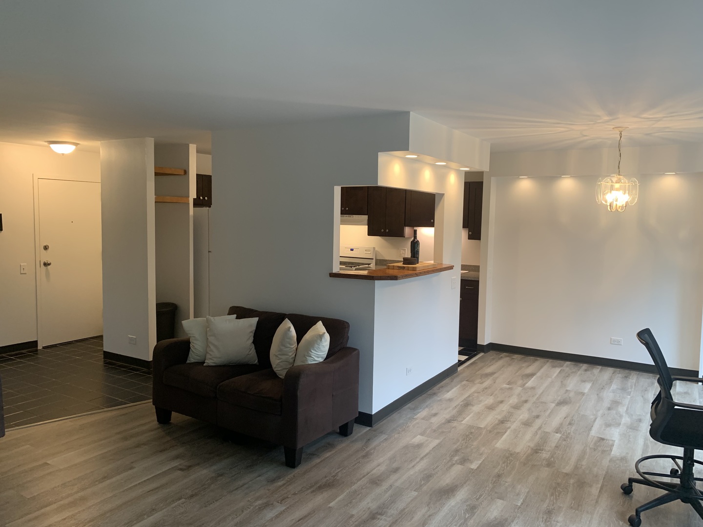 4850 S Lake Park Avenue #412, Chicago, IL 60615