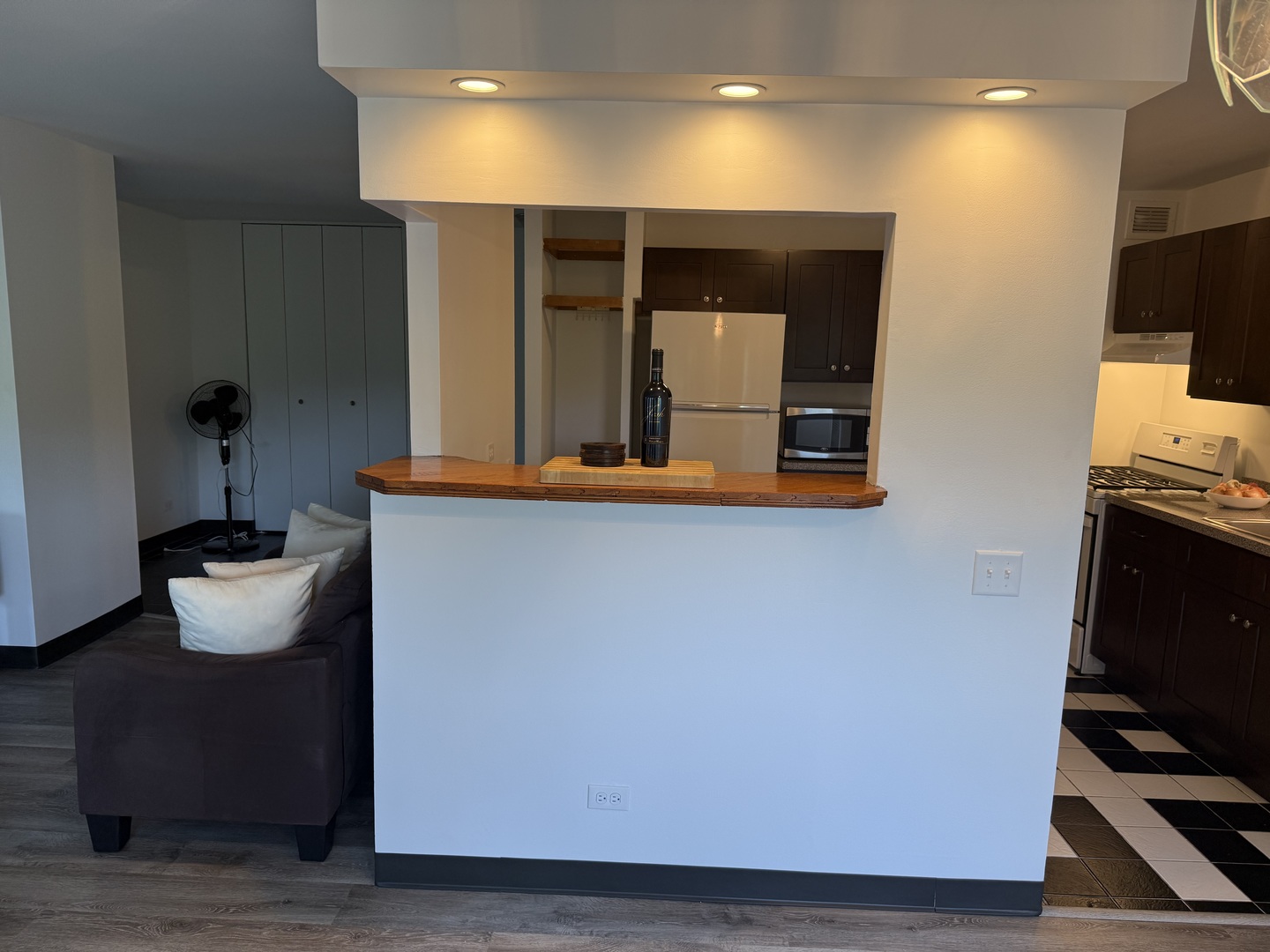 4850 S Lake Park Avenue #412, Chicago, IL 60615