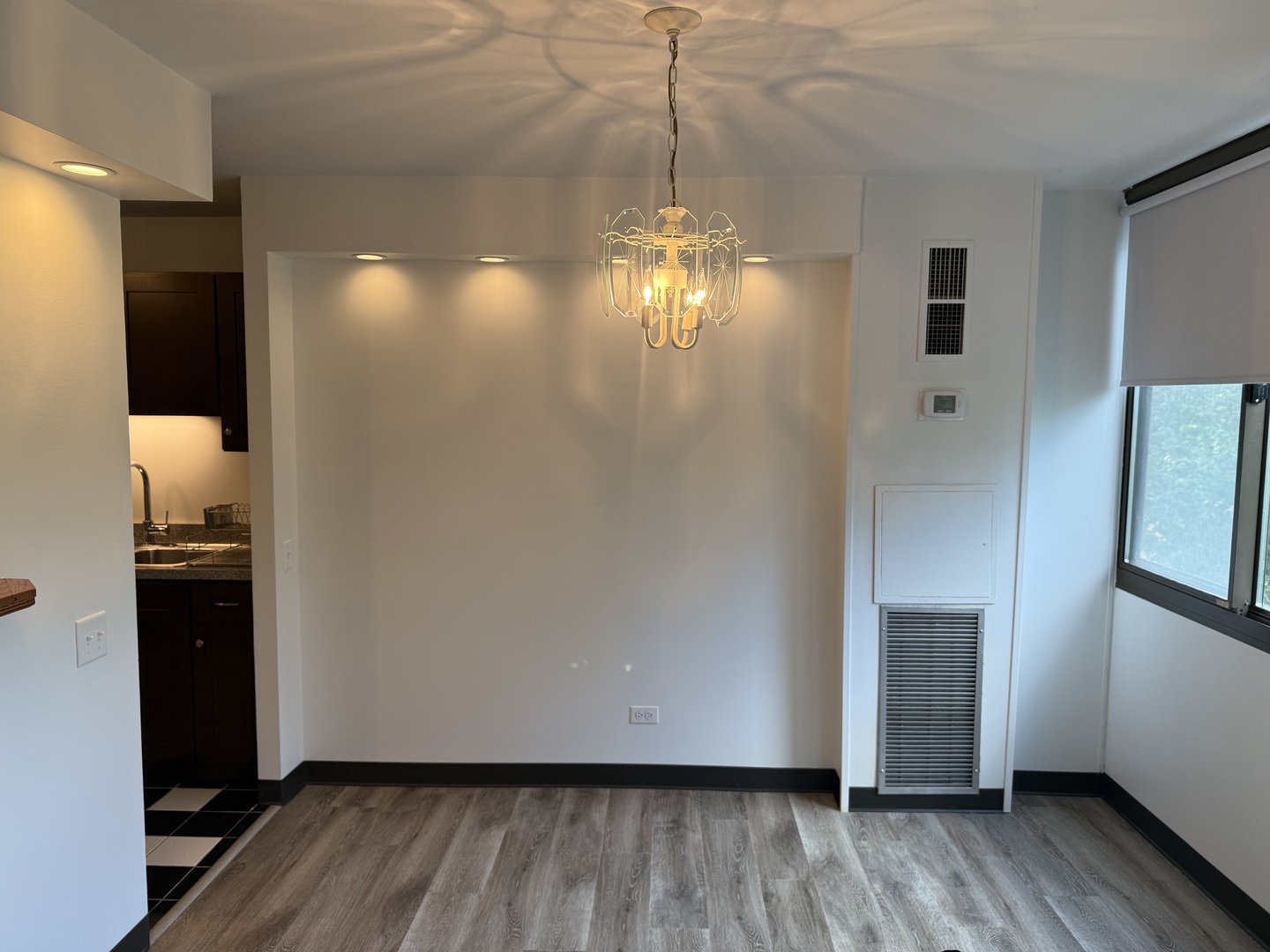 4850 S Lake Park Avenue #412, Chicago, IL 60615