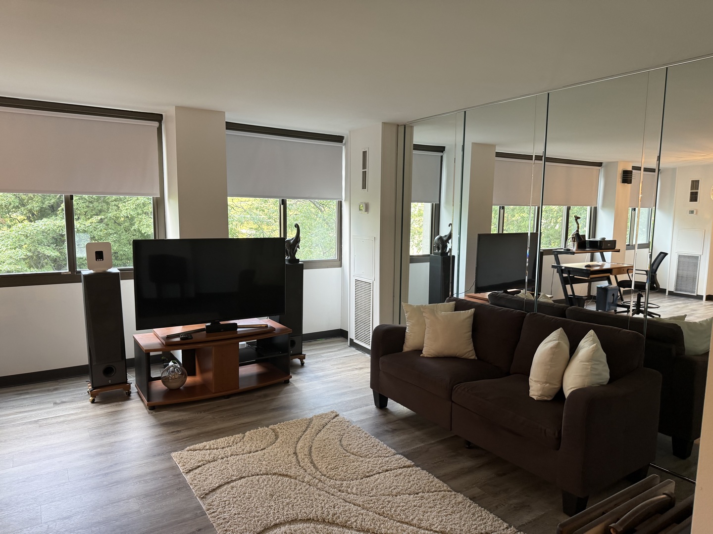 4850 S Lake Park Avenue #412, Chicago, IL 60615