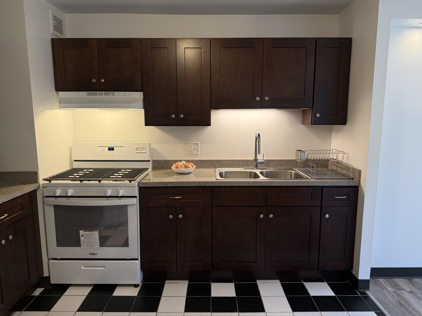 4850 S Lake Park Avenue #412, Chicago, IL 60615