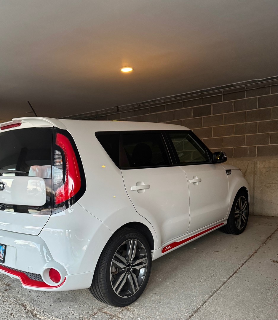 825 PEARSON Avenue #3E, Des Plaines, IL 60016