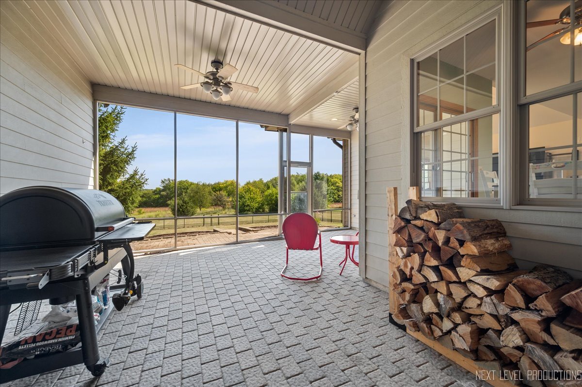 9260 N Stonewall Drive, Newark, IL 60541