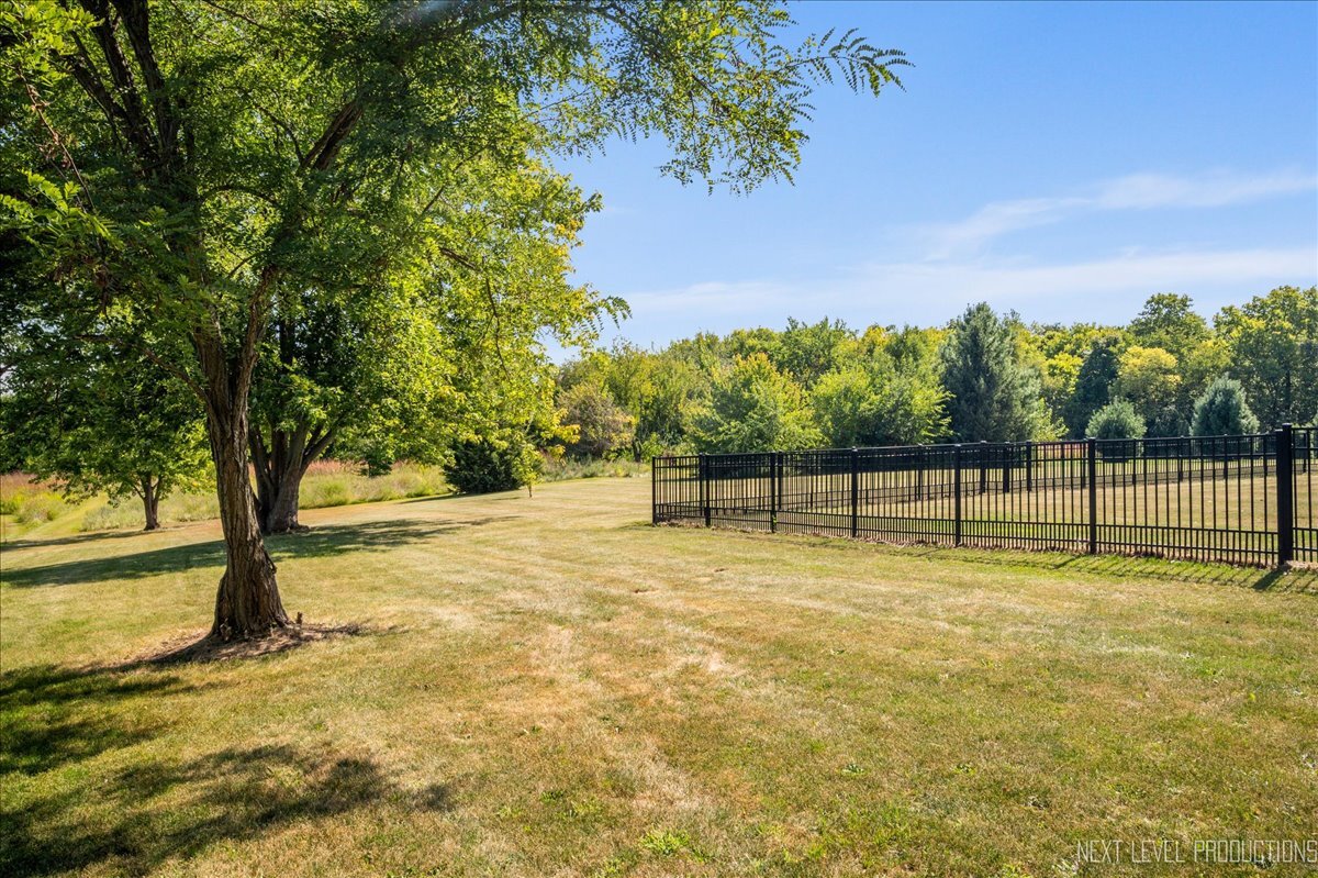 9260 N Stonewall Drive, Newark, IL 60541