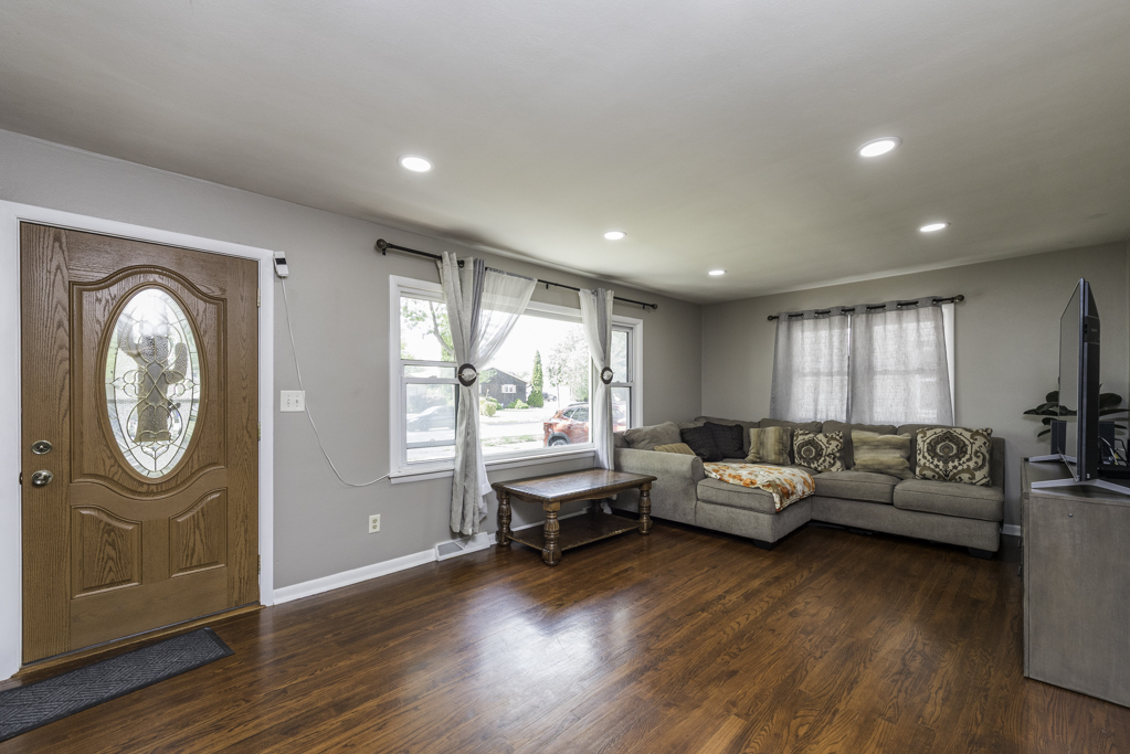 2305 Joppa Avenue, Zion, IL 60099