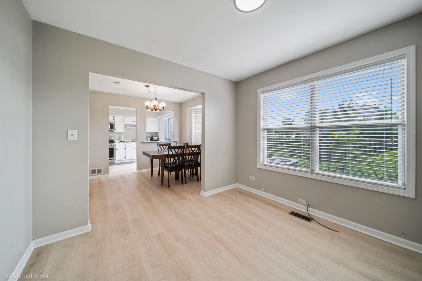 1402 Walnut Circle, Carol Stream, IL 60188