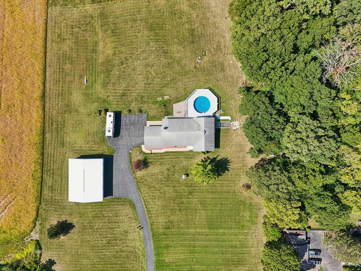 33336 N Fish Lake Road, Ingleside, IL 60041