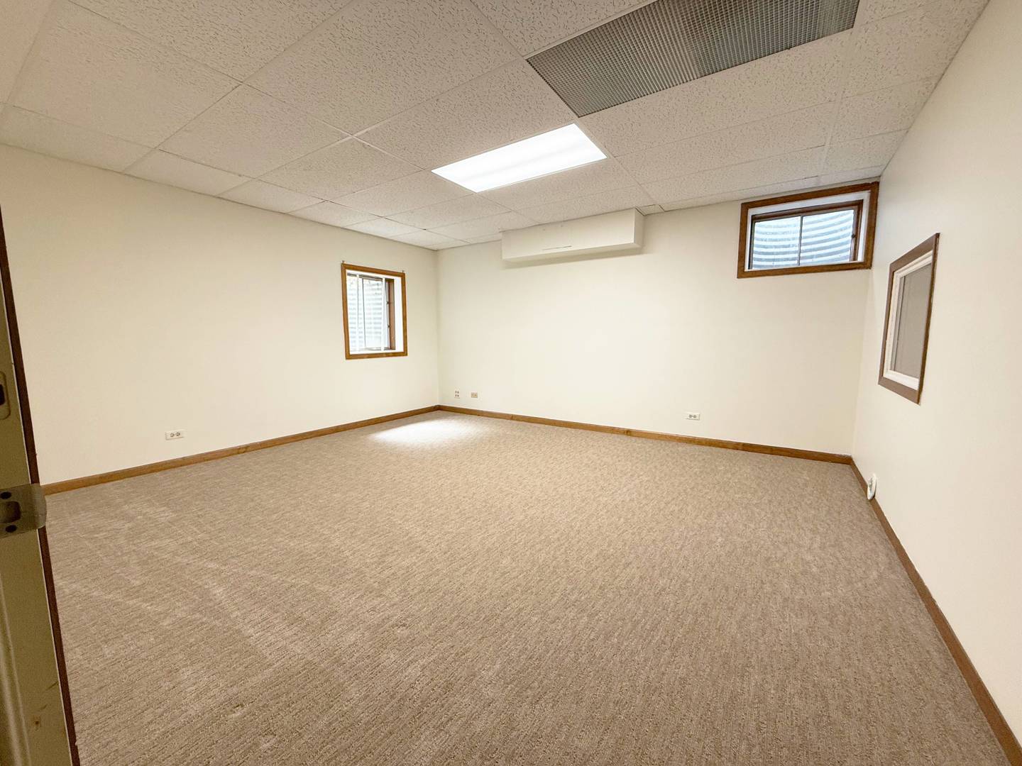 33336 N Fish Lake Road, Ingleside, IL 60041