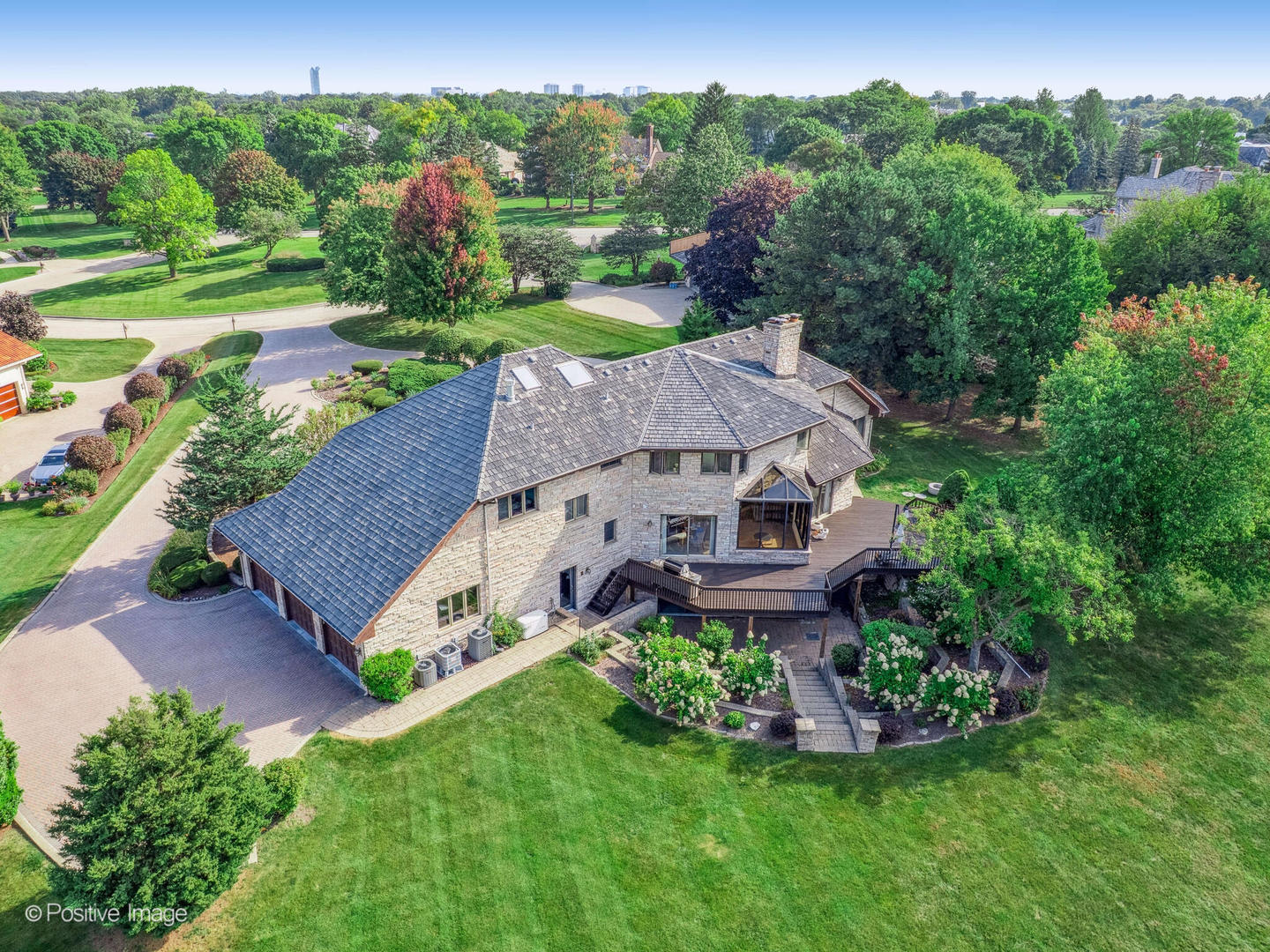 802 Midwest Club Parkway, Oak Brook, IL 60523