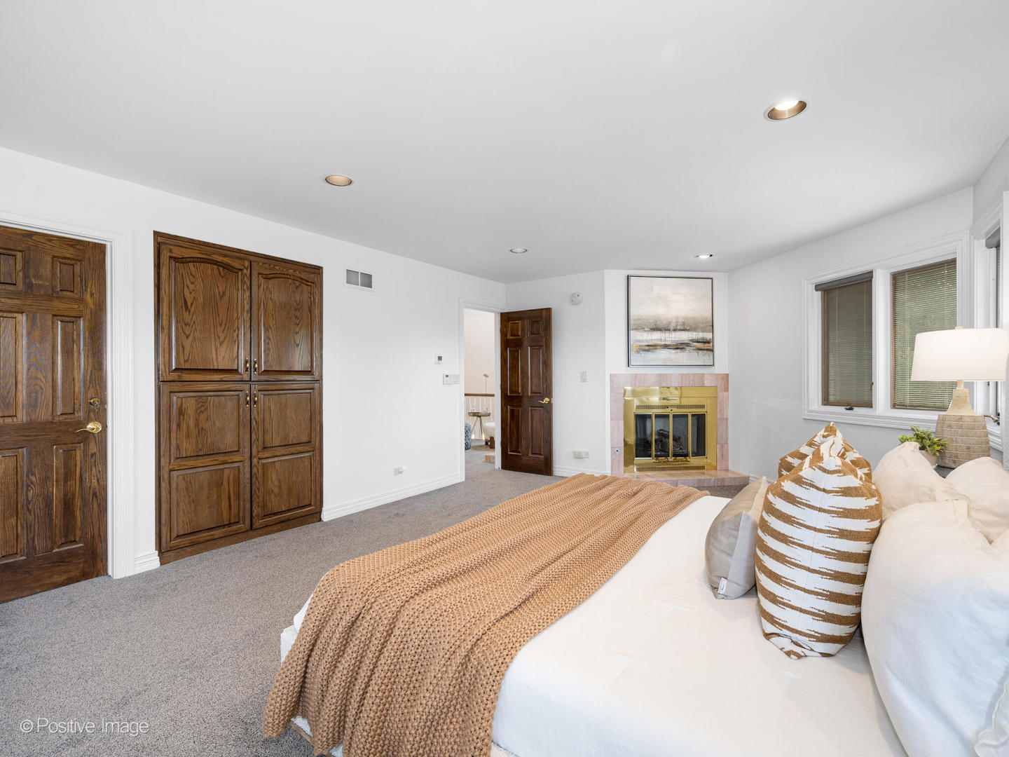 802 Midwest Club Parkway, Oak Brook, IL 60523
