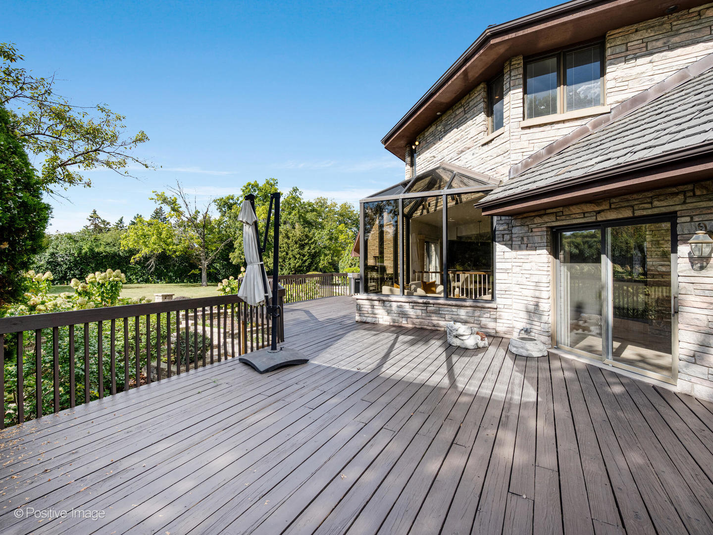 802 Midwest Club Parkway, Oak Brook, IL 60523