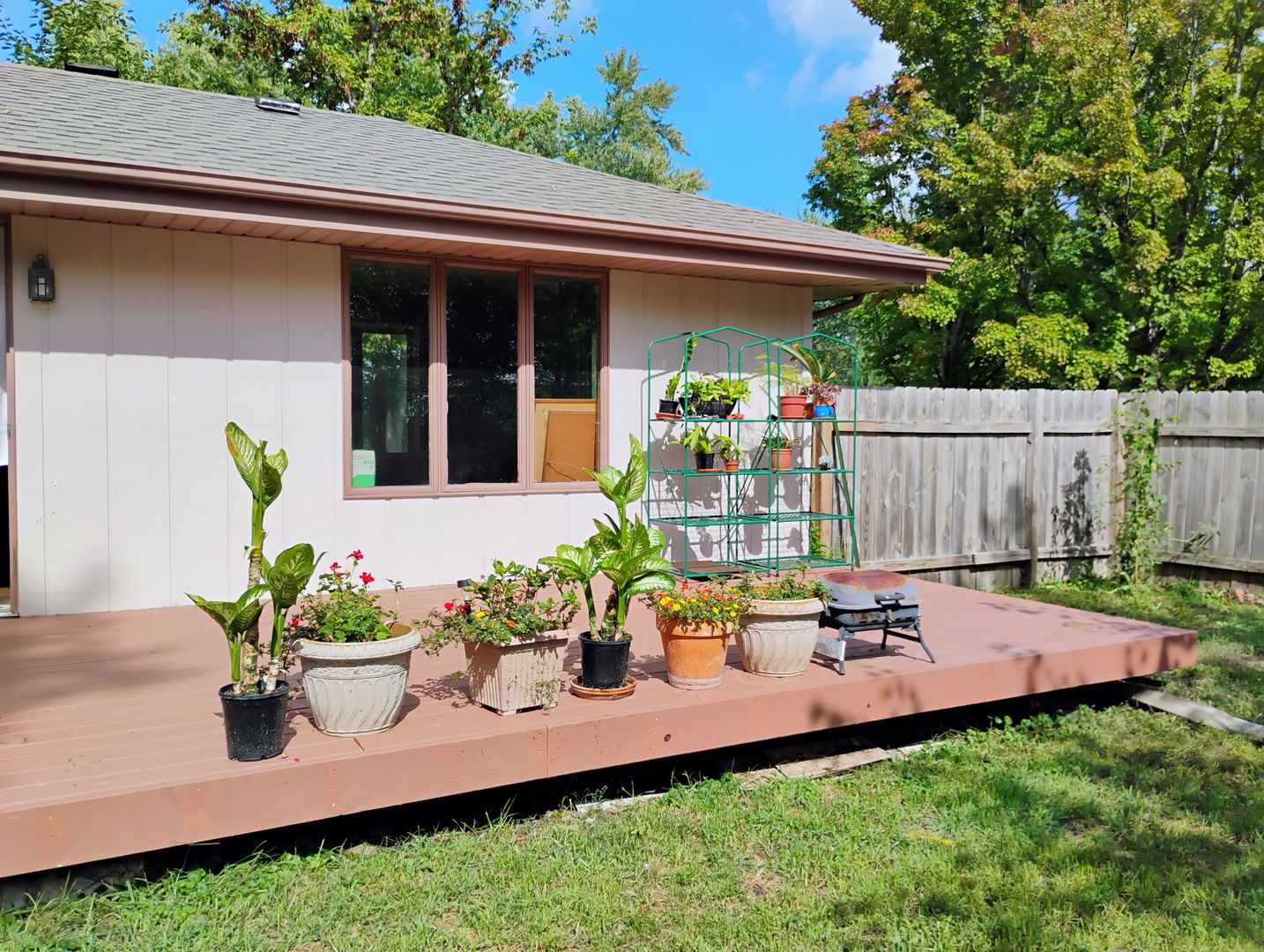 25171 N Virginia Avenue, Lake Zurich, IL 60047