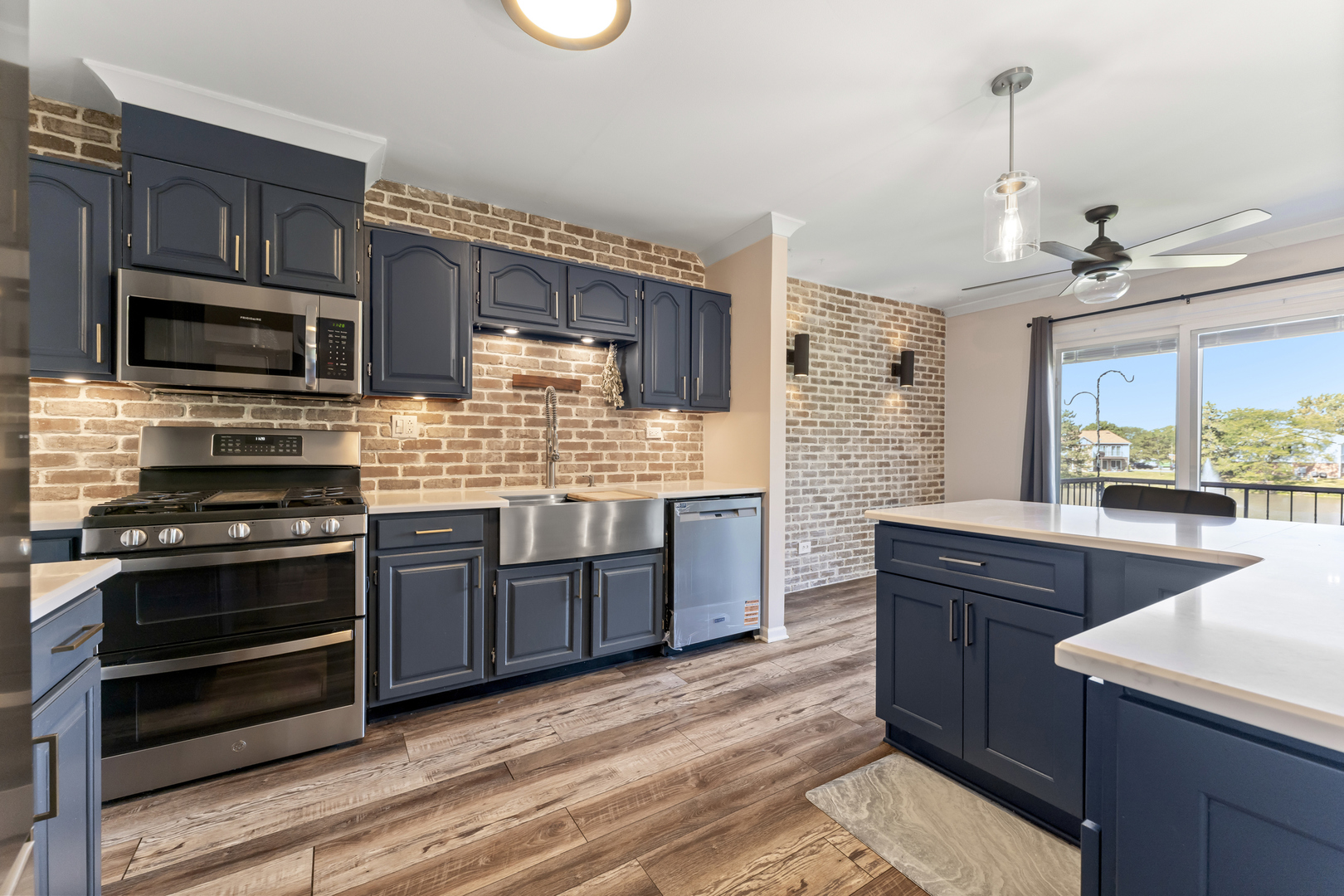 220 Memory Lane #3, Westmont, IL 60559