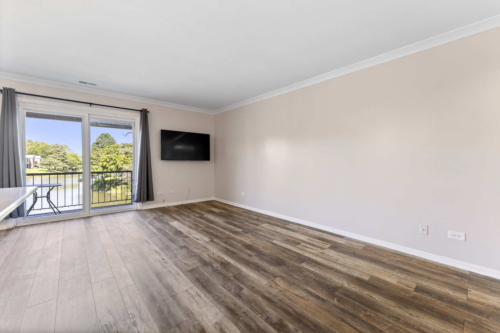 220 Memory Lane #3, Westmont, IL 60559