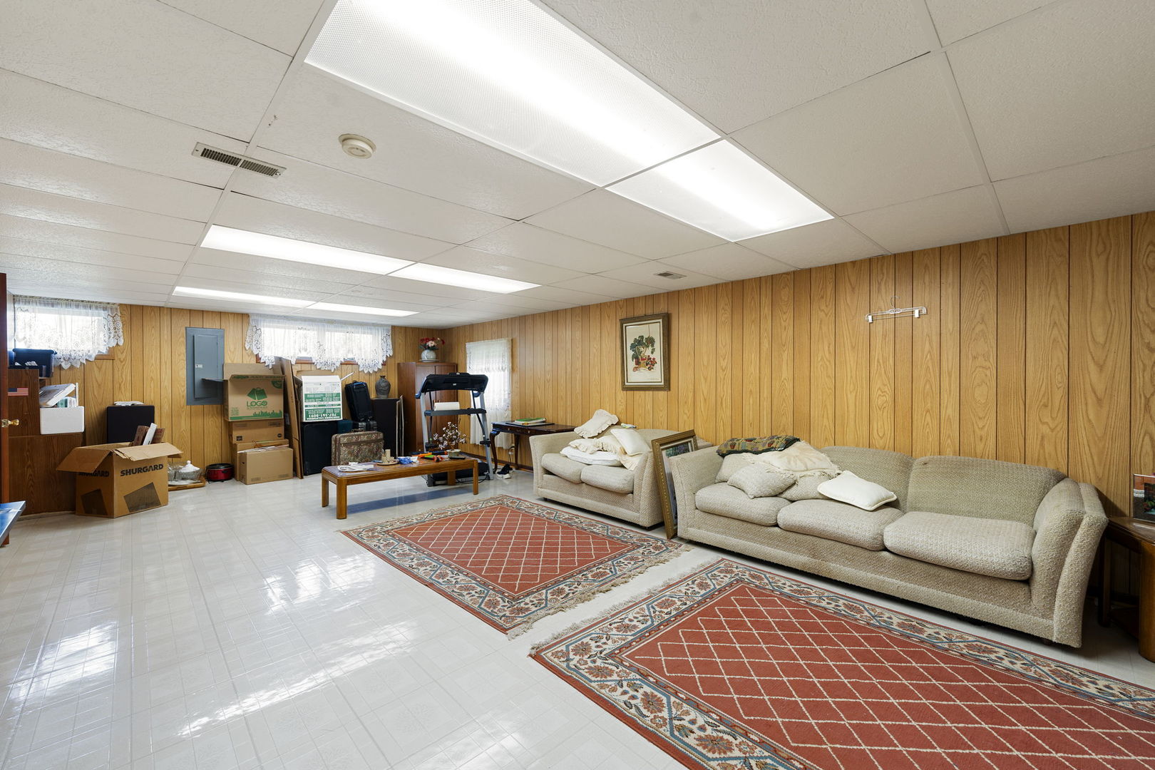748 Yorkshire Lane, Des Plaines, IL 60016