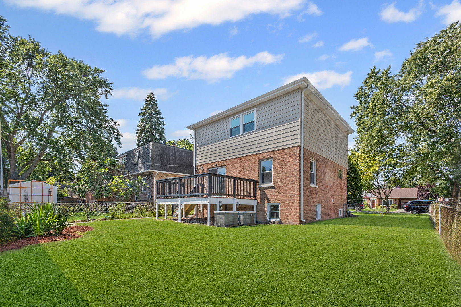 4423 Kolze Avenue, Schiller Park, IL 60176