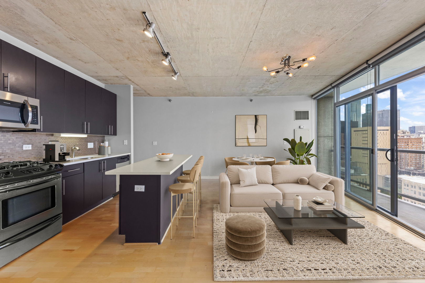 611 S Wells Street #2402, Chicago, IL 60607