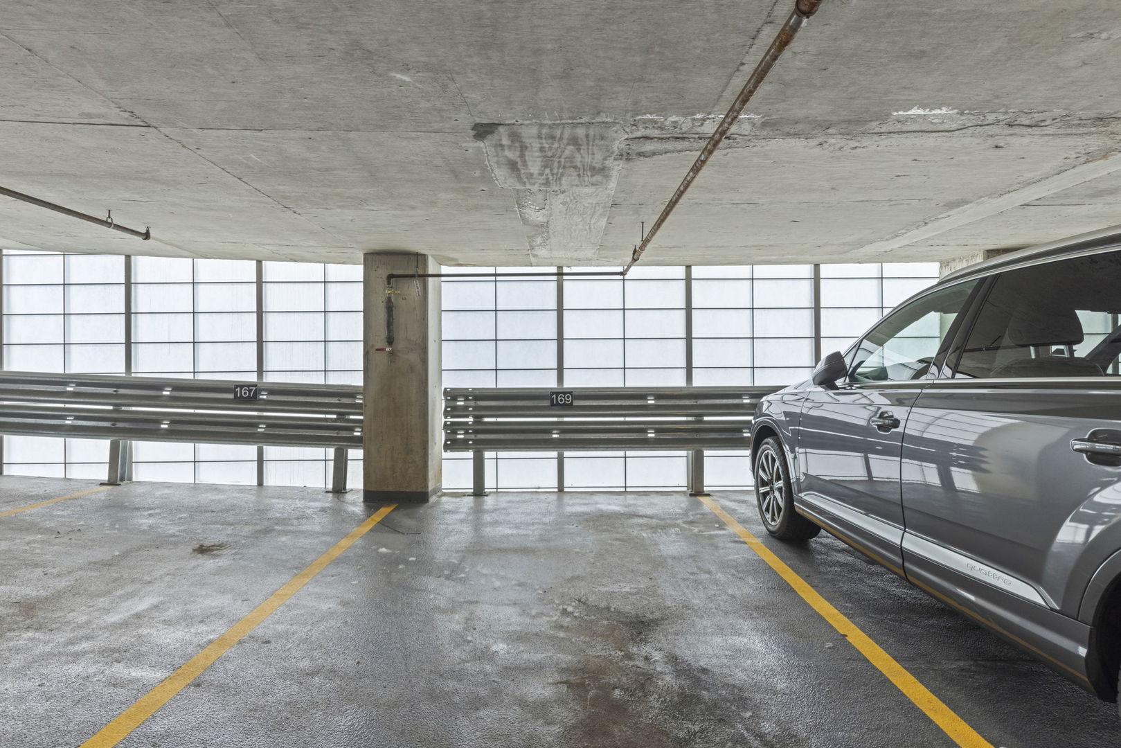 611 S Wells Street #2402, Chicago, IL 60607