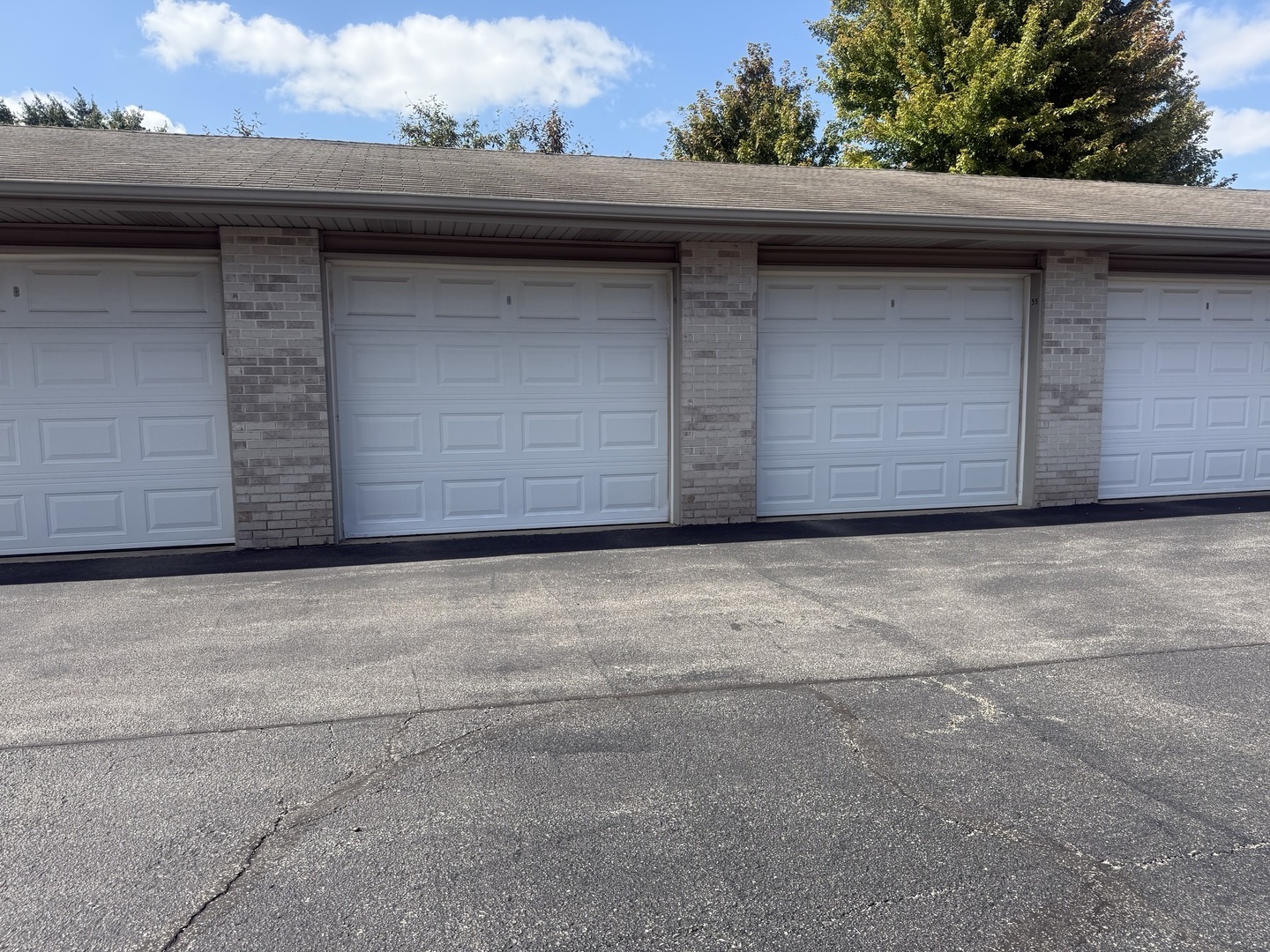 1033 Ashley Court #2D, Lockport, IL 60441