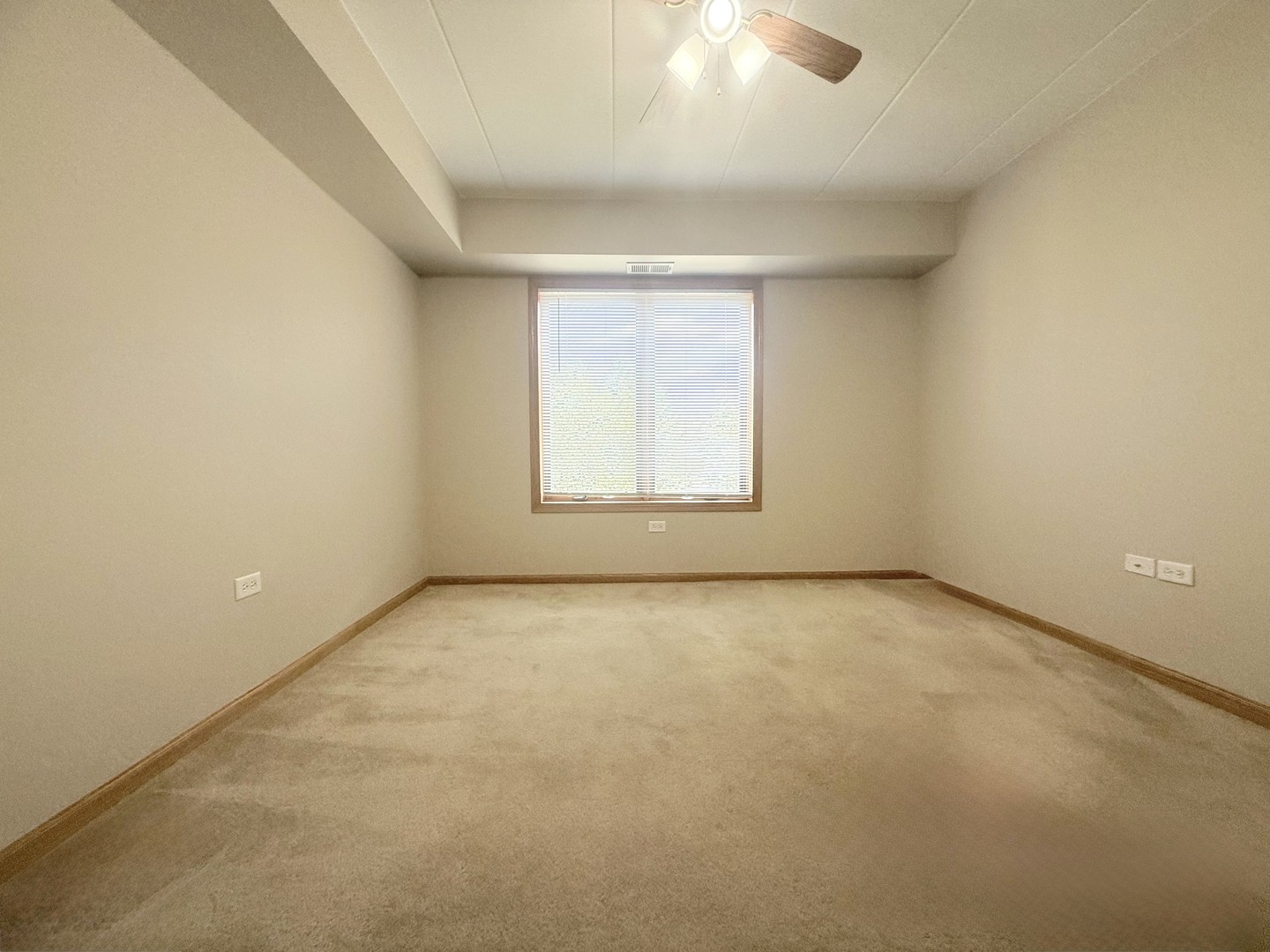 1033 Ashley Court #2D, Lockport, IL 60441
