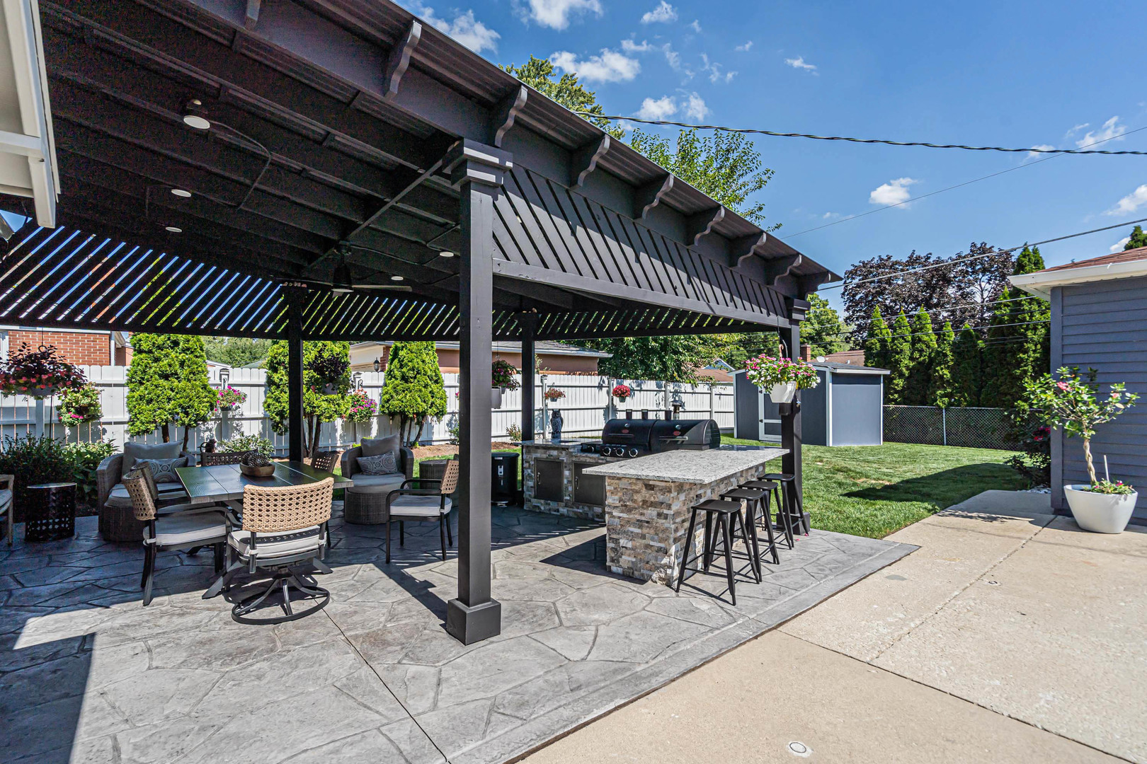 1193 Mohawk Drive, Elgin, IL 60120