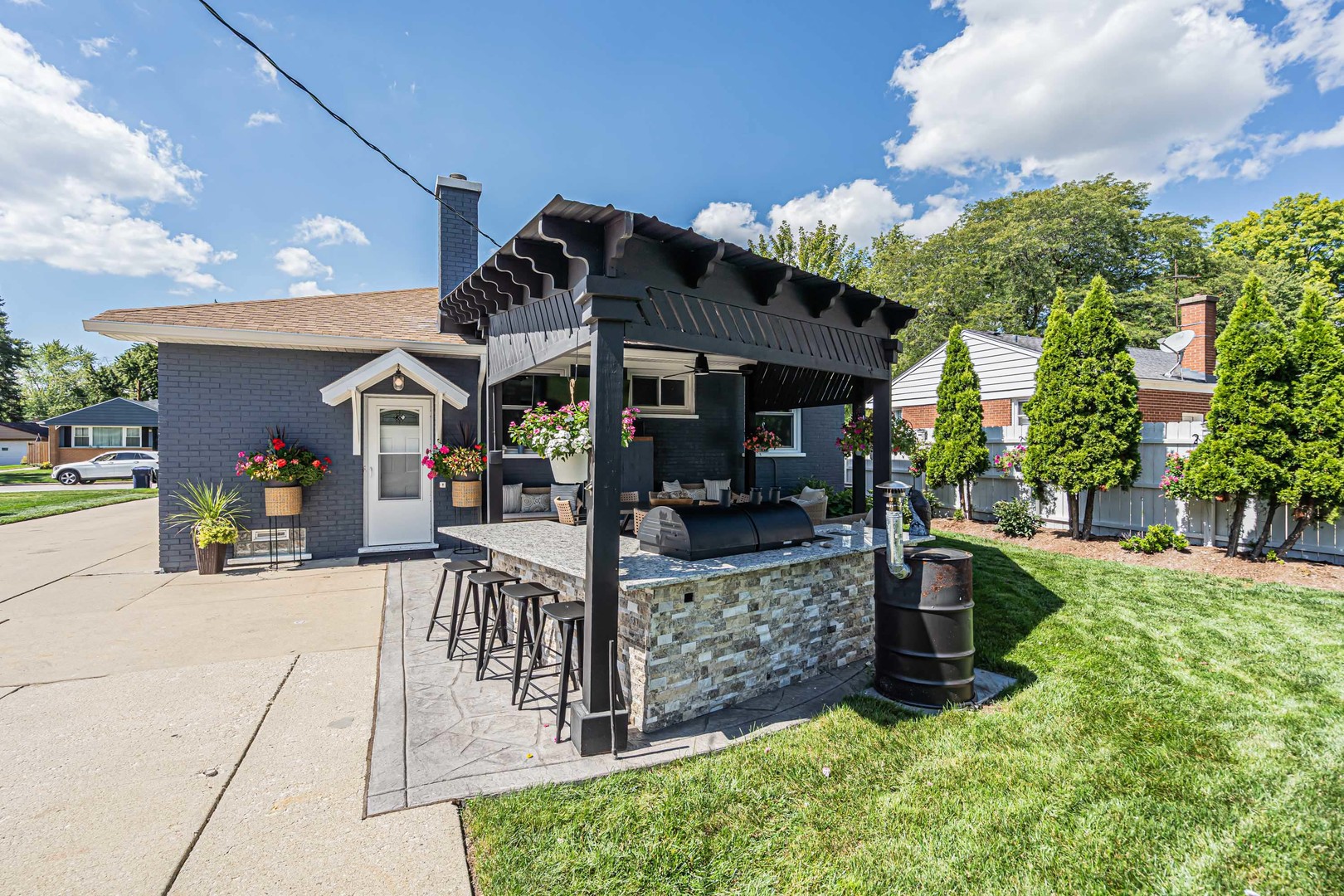 1193 Mohawk Drive, Elgin, IL 60120