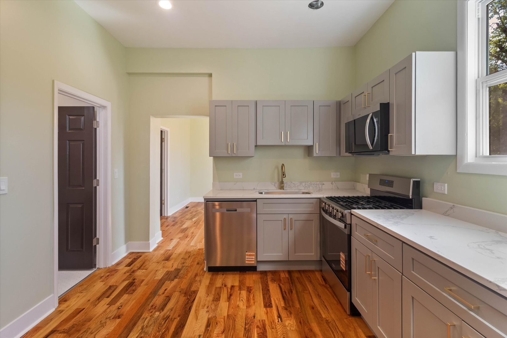 5032 S Princeton Avenue, Chicago, IL 60609