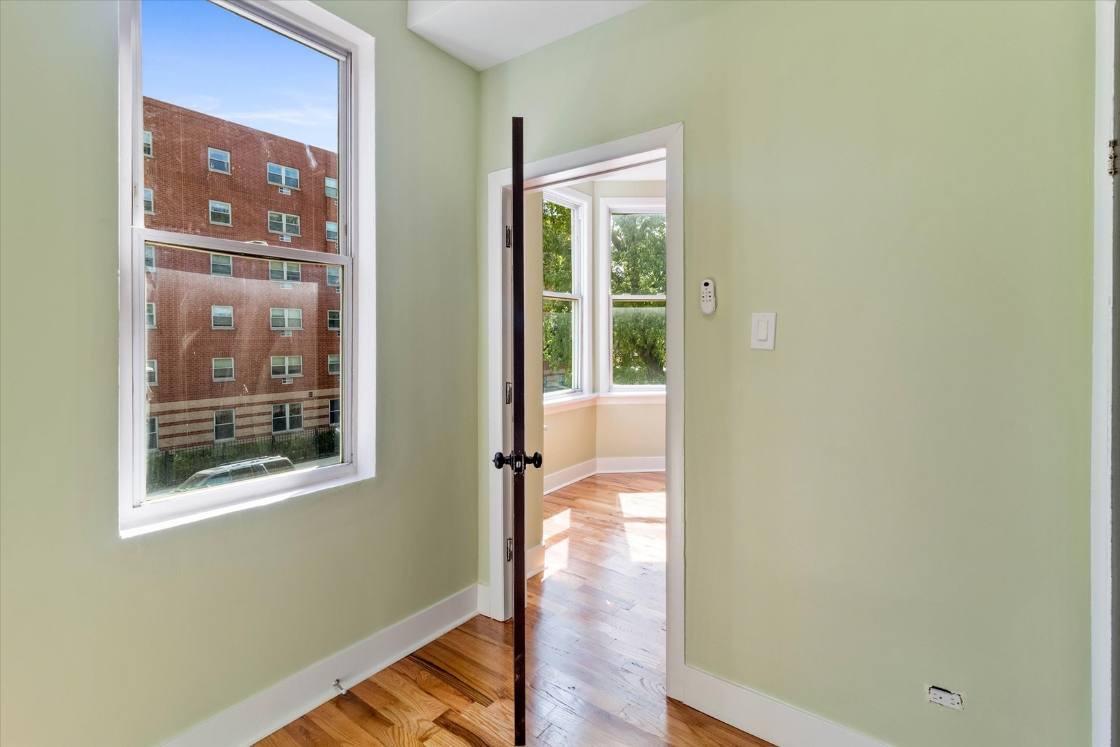 5032 S Princeton Avenue, Chicago, IL 60609