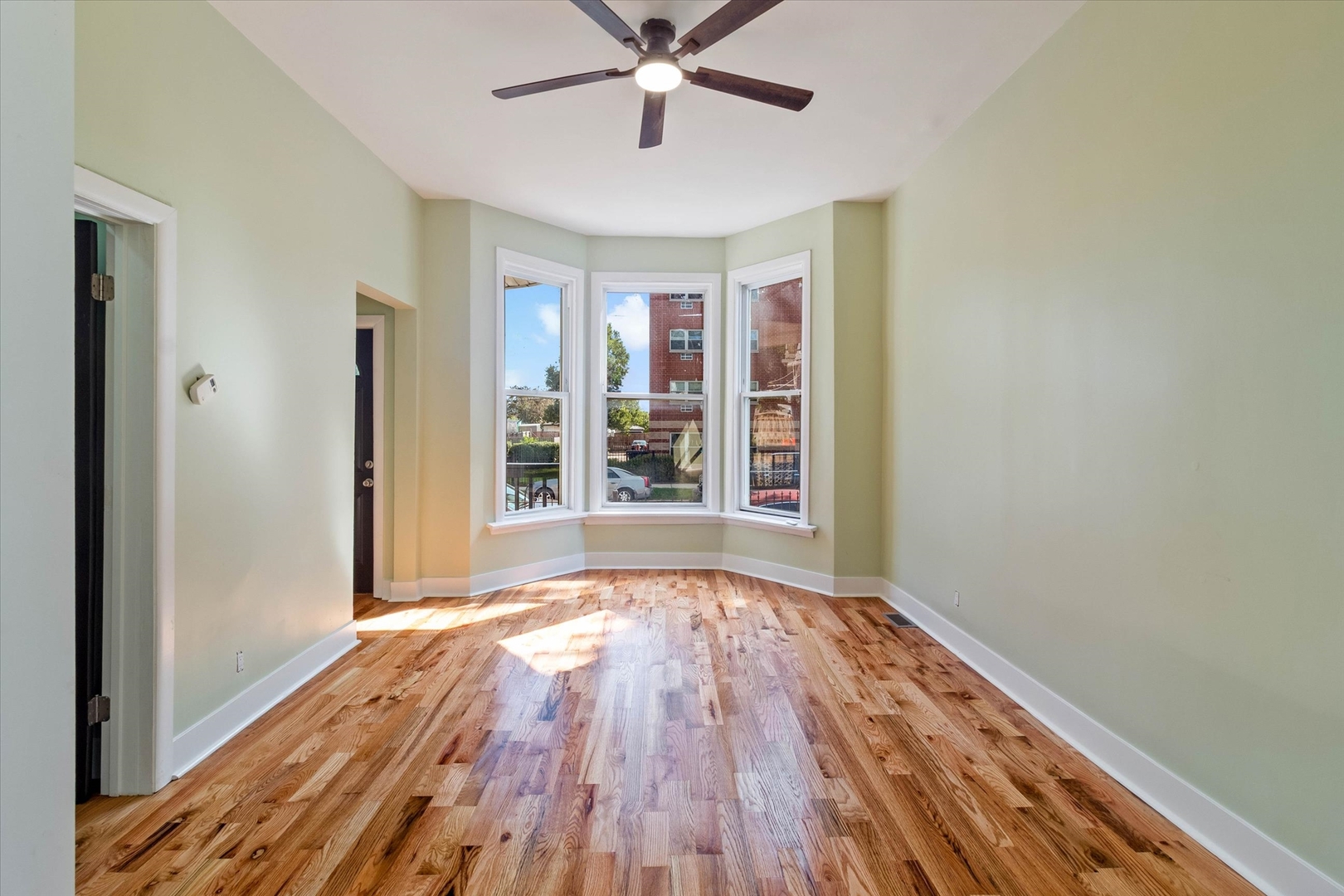 5032 S Princeton Avenue, Chicago, IL 60609