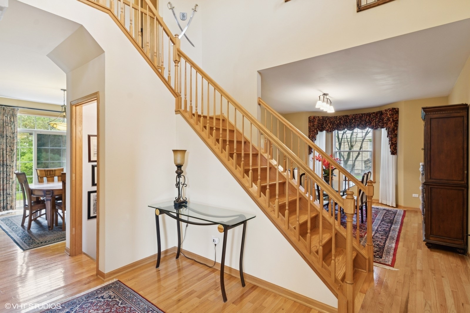 5 N Chestnut Court, Hawthorn Woods, IL 60047