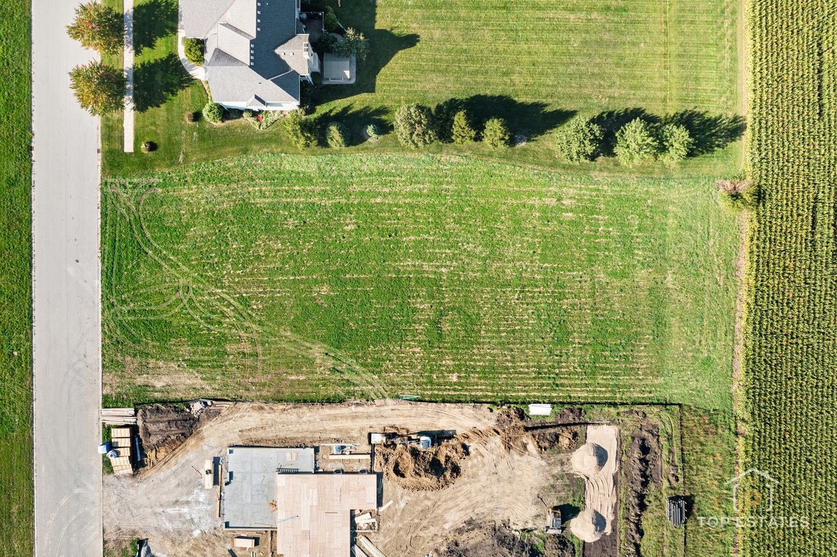 7750 Fairway Drive, Yorkville, IL 60560