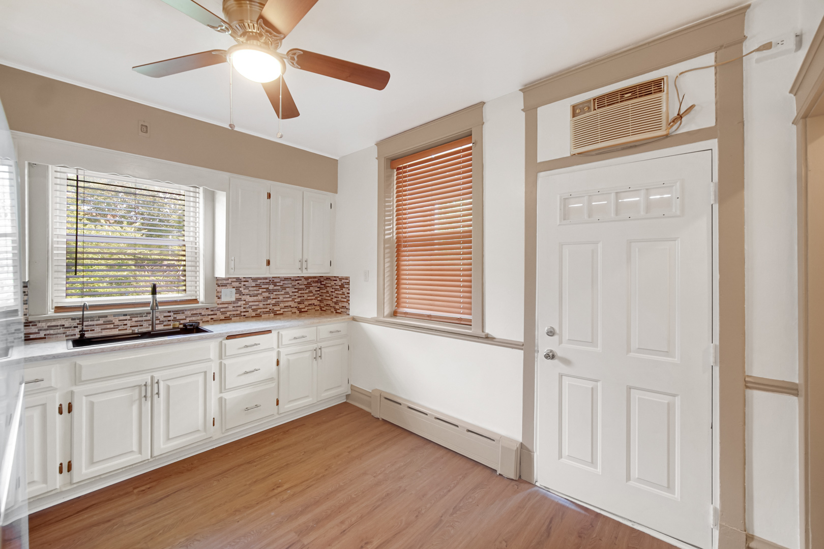 1007 S Austin Boulevard, Chicago, IL 60644
