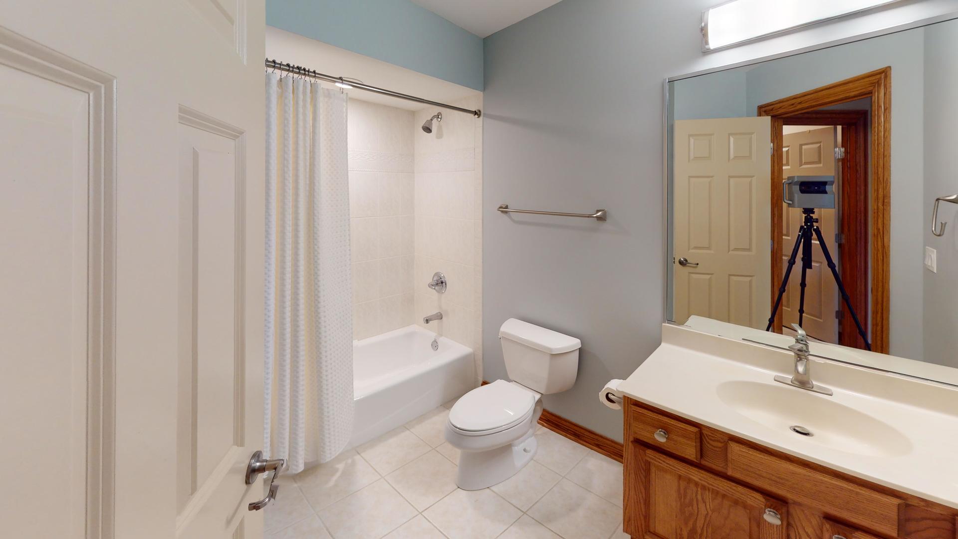 21 Shadow Creek Circle, Palos Heights, IL 60463