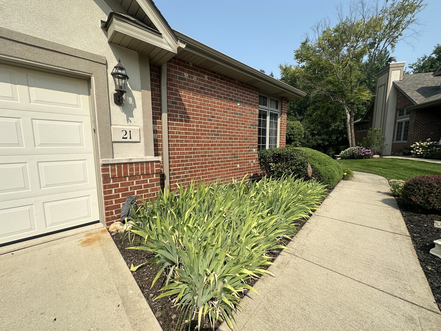 21 Shadow Creek Circle, Palos Heights, IL 60463