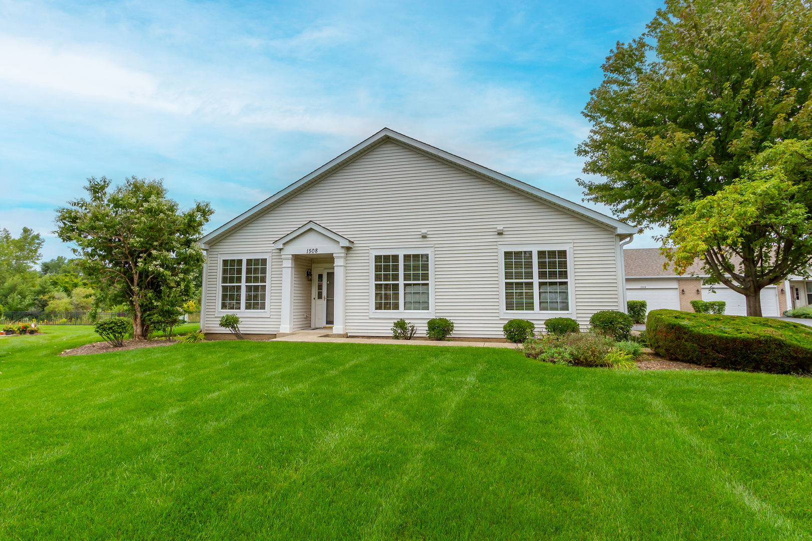1508 W Ludington Circle, Romeoville, IL 60446