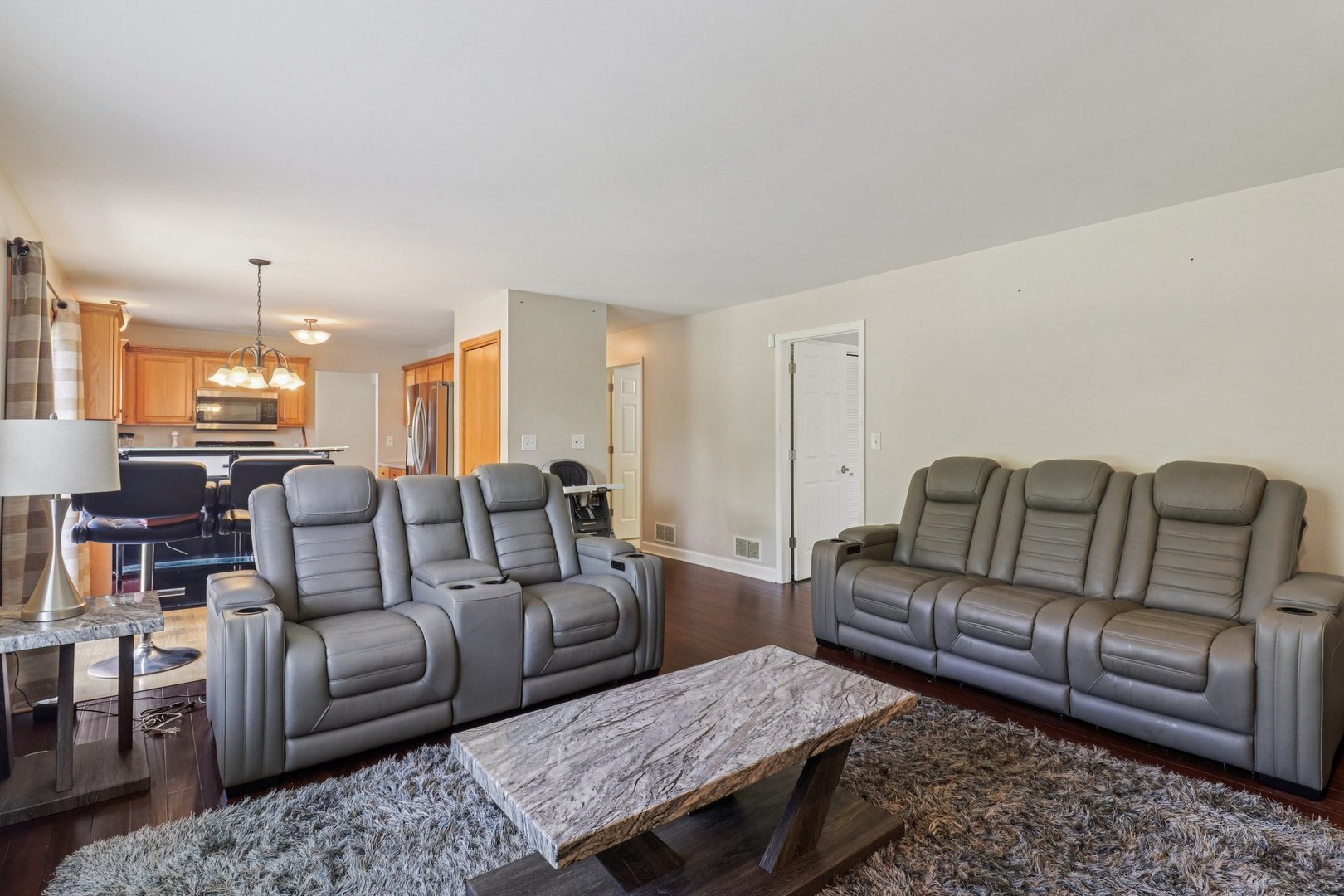 3616 Creekside Court, Winthrop Harbor, IL 60096