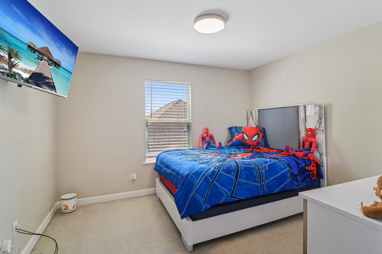3616 Creekside Court, Winthrop Harbor, IL 60096
