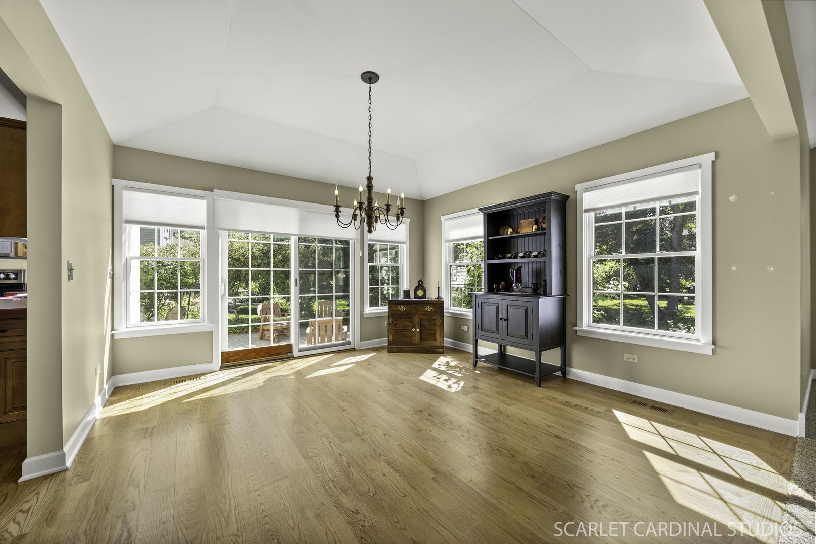 192 Cassin Road, Naperville, IL 60565