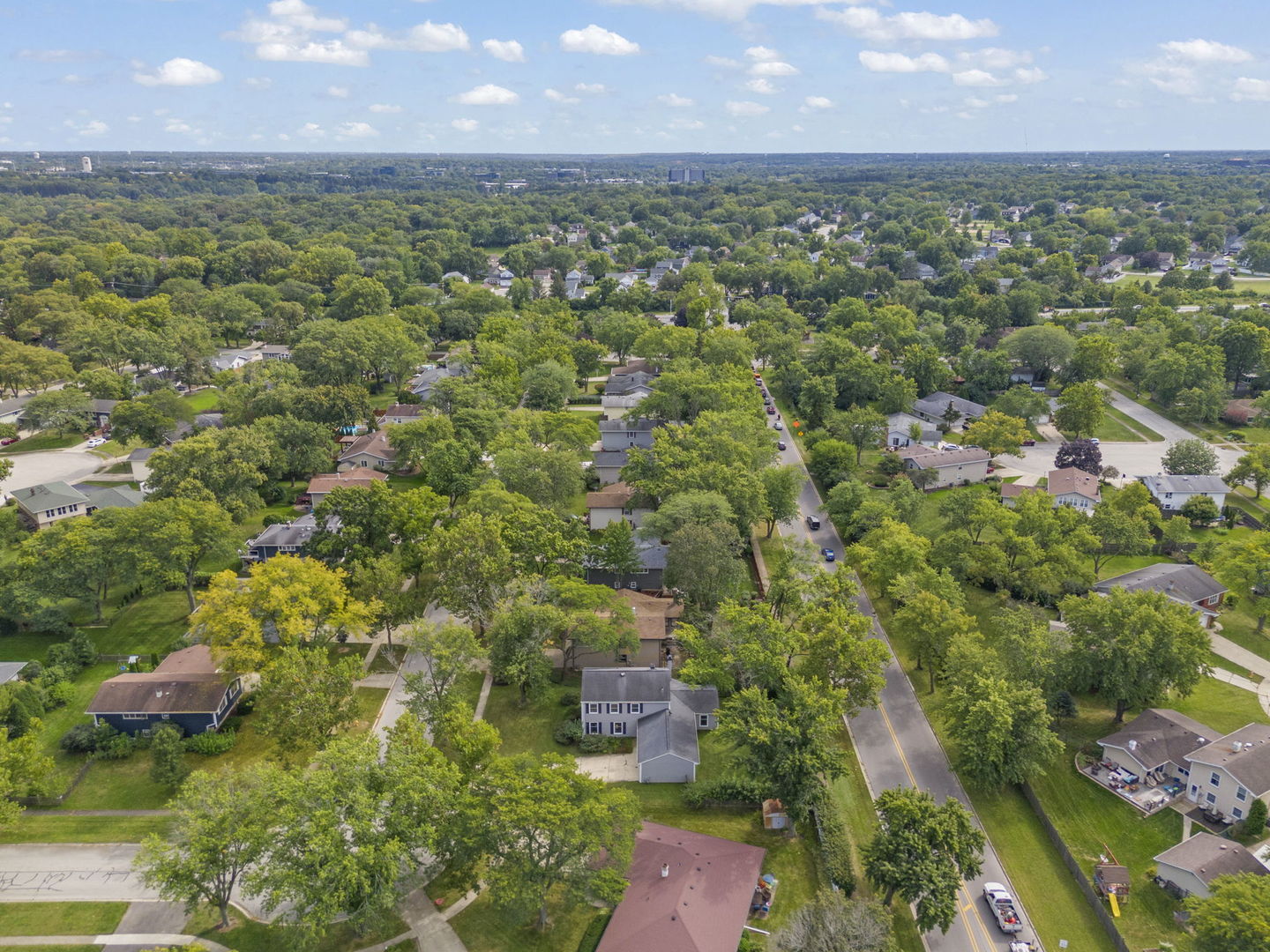 2S630 Devonshire Lane, Glen Ellyn, IL 60137