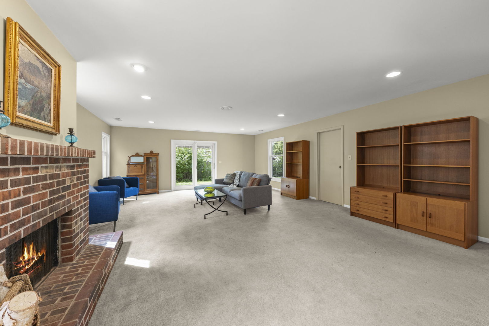 2S630 Devonshire Lane, Glen Ellyn, IL 60137