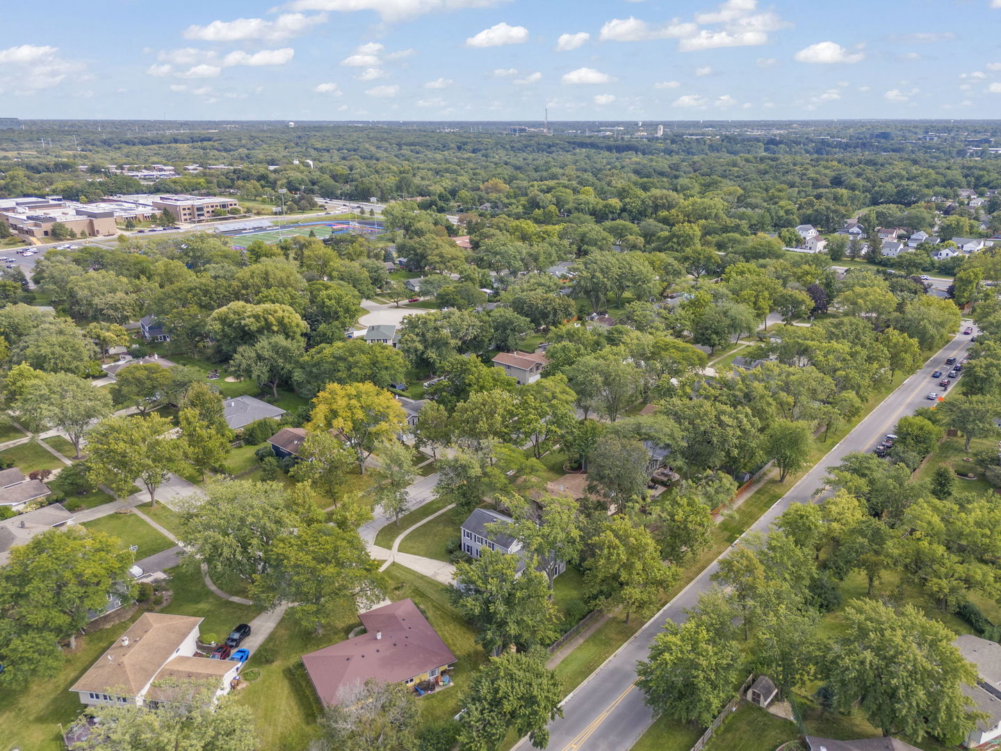 2S630 Devonshire Lane, Glen Ellyn, IL 60137