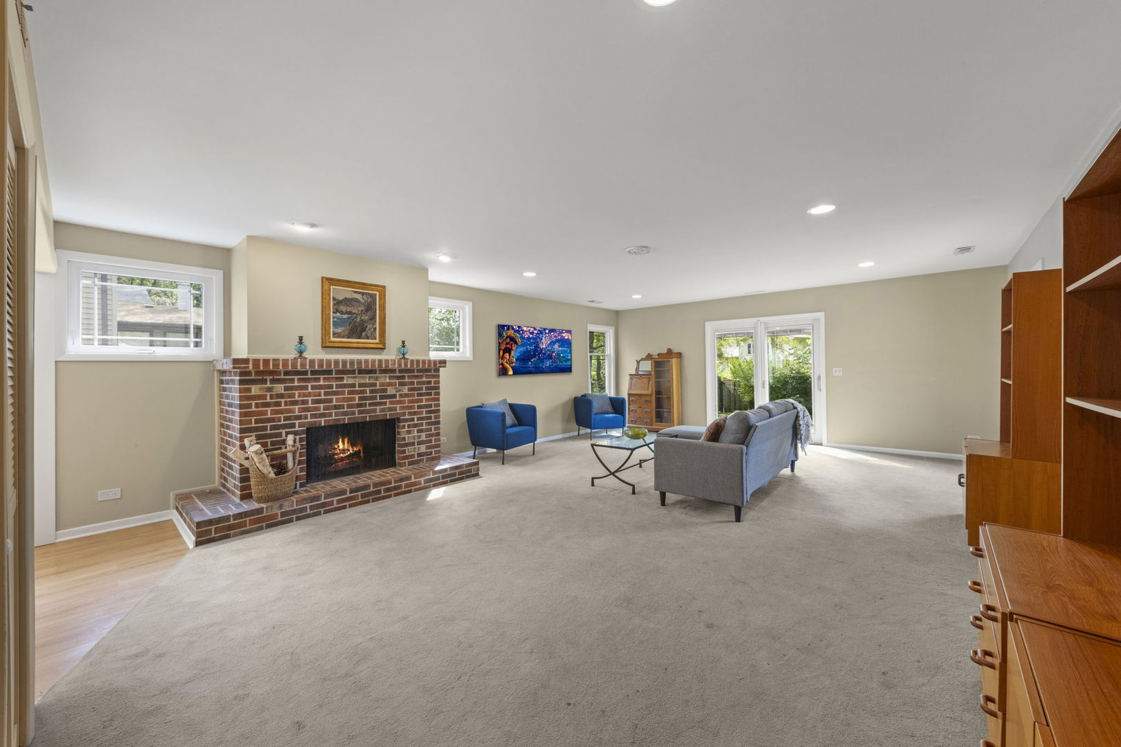 2S630 Devonshire Lane, Glen Ellyn, IL 60137
