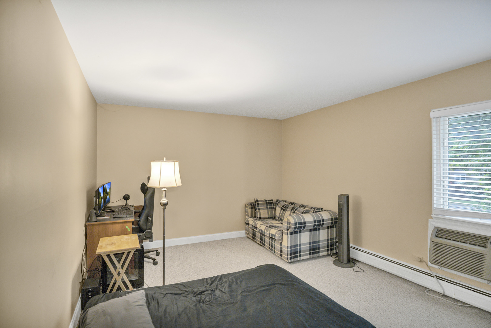 2604 N Windsor Drive #206, Arlington Heights, IL 60004