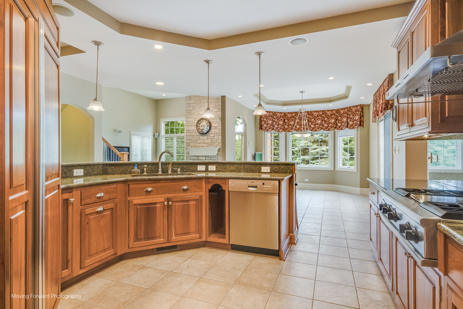 8656 Johnston Road, Burr Ridge, IL 60527