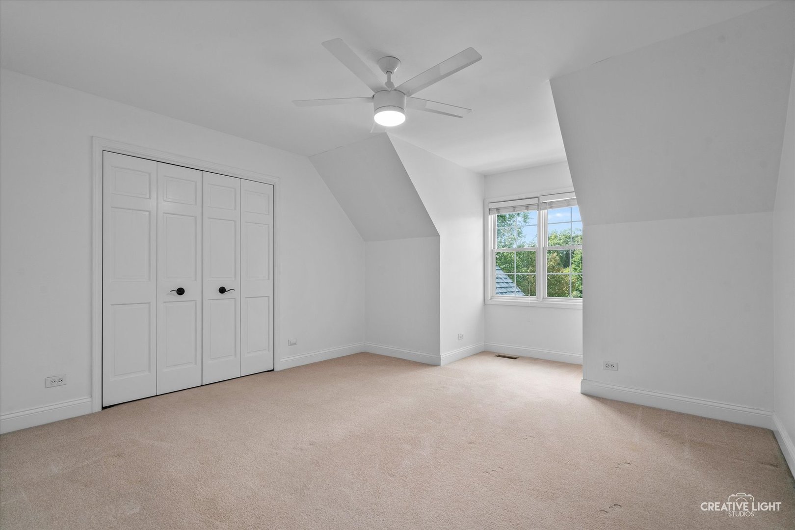506 Bent Tree Court, Oswego, IL 60543