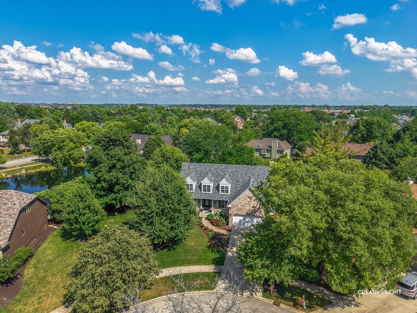506 Bent Tree Court, Oswego, IL 60543