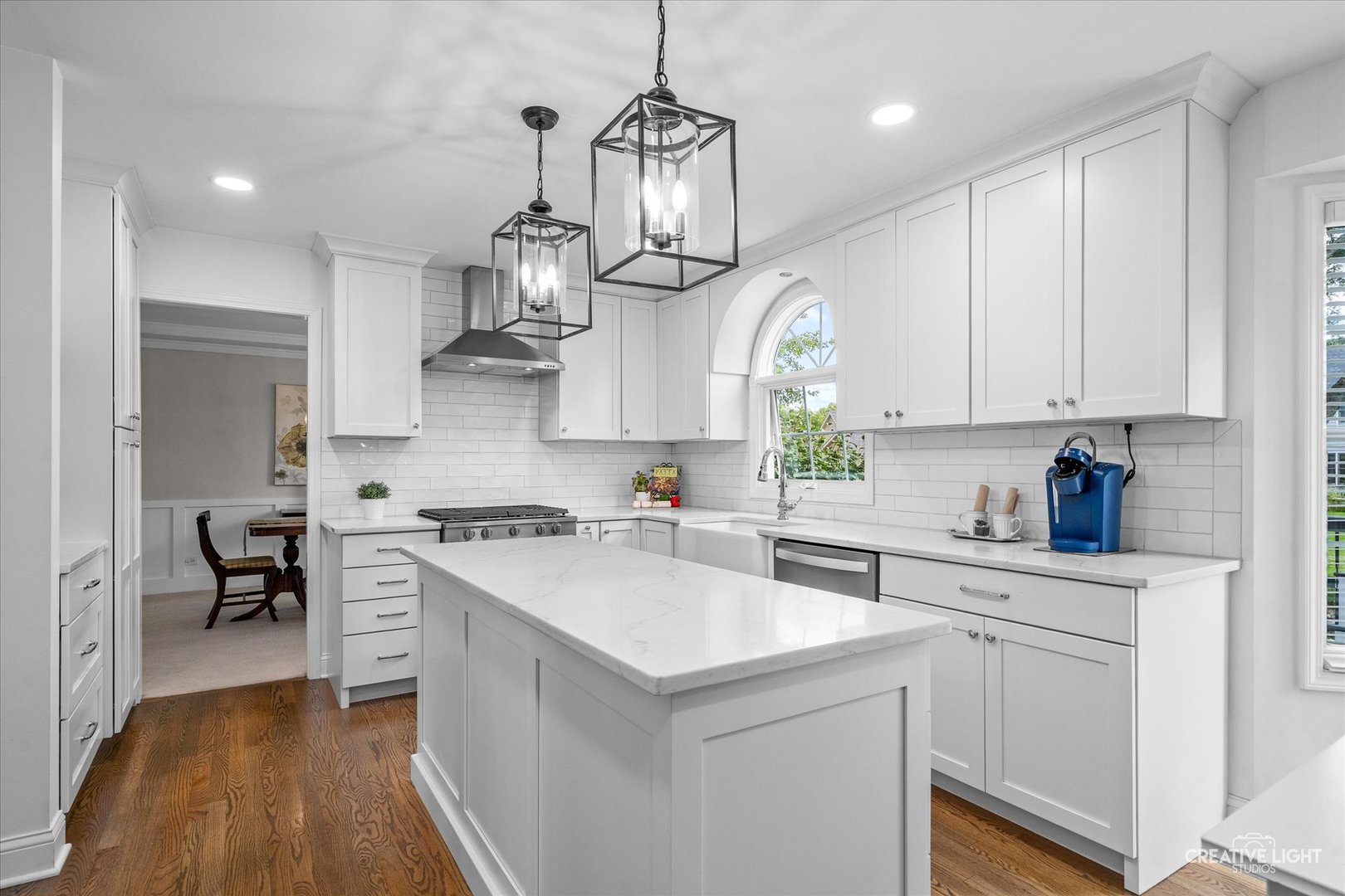 506 Bent Tree Court, Oswego, IL 60543